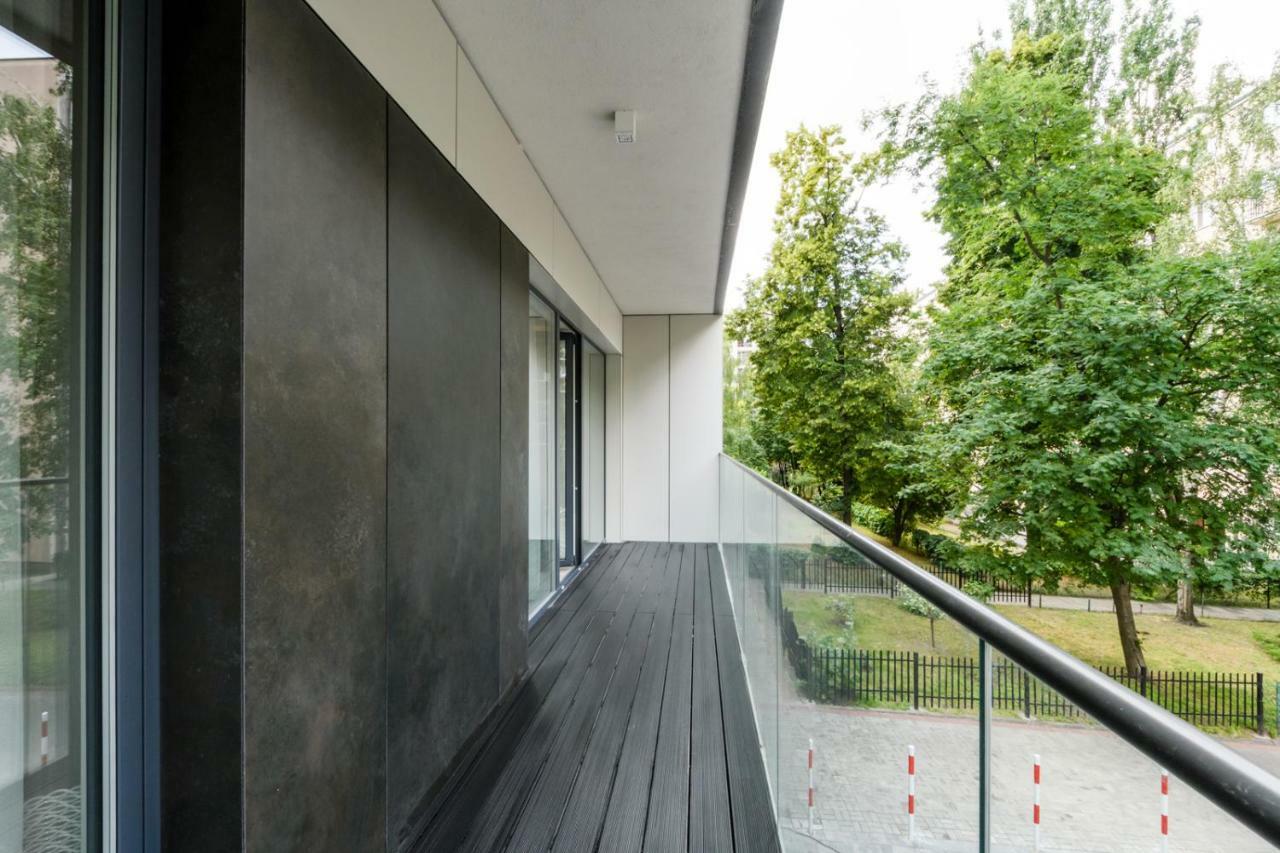 Zlota Luxury Apartments ワルシャワ エクステリア 写真