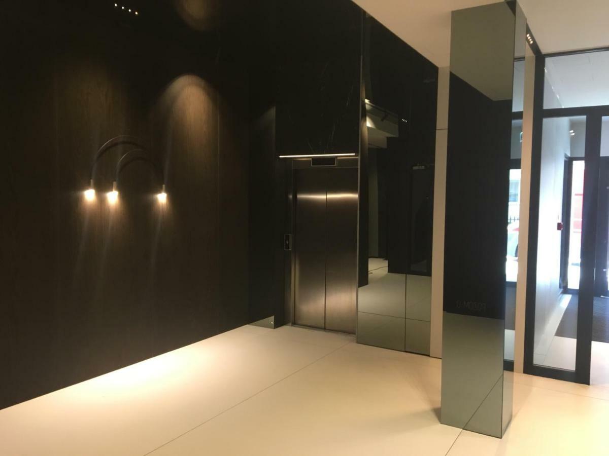 Zlota Luxury Apartments ワルシャワ エクステリア 写真