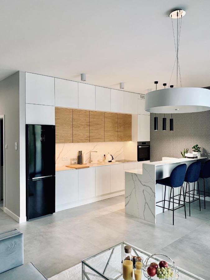 Zlota Luxury Apartments ワルシャワ エクステリア 写真