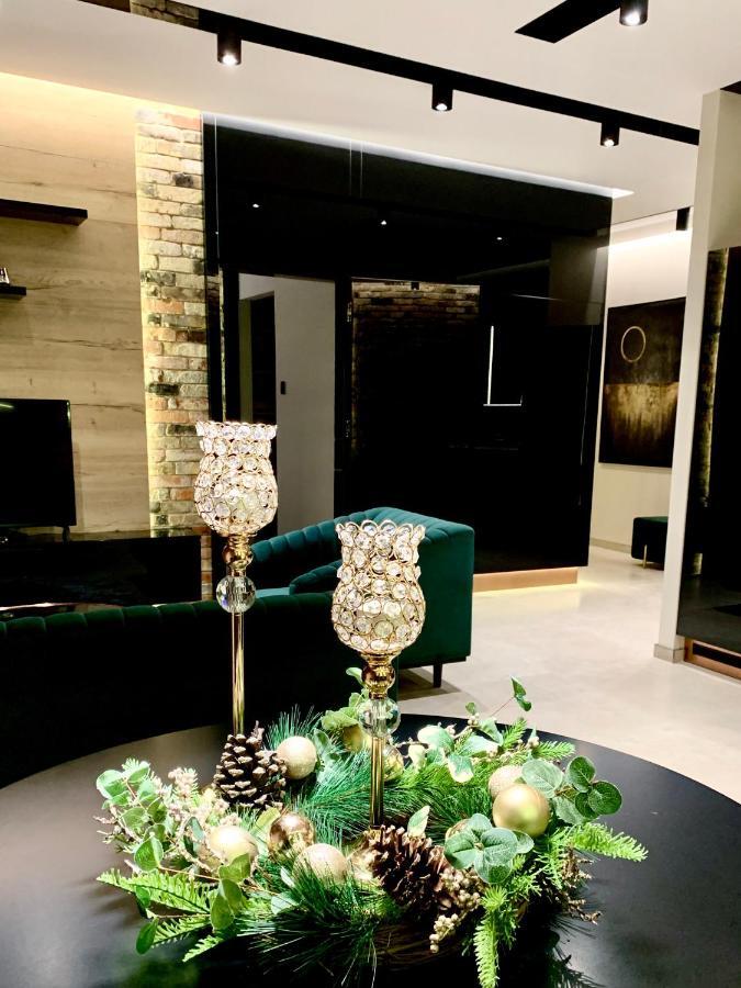 Zlota Luxury Apartments ワルシャワ エクステリア 写真